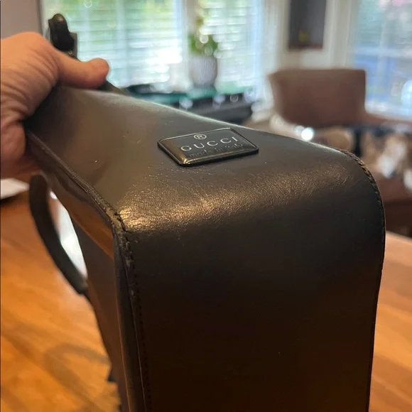 Gucci Black Leather Shoulder Bag - Picture 7 of 16